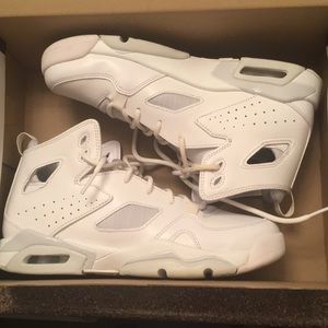 All white Jordan’s